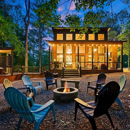 Luxury Cabin In The Woods With Hot Tub And Yard Games! Broken Bow Esterno foto