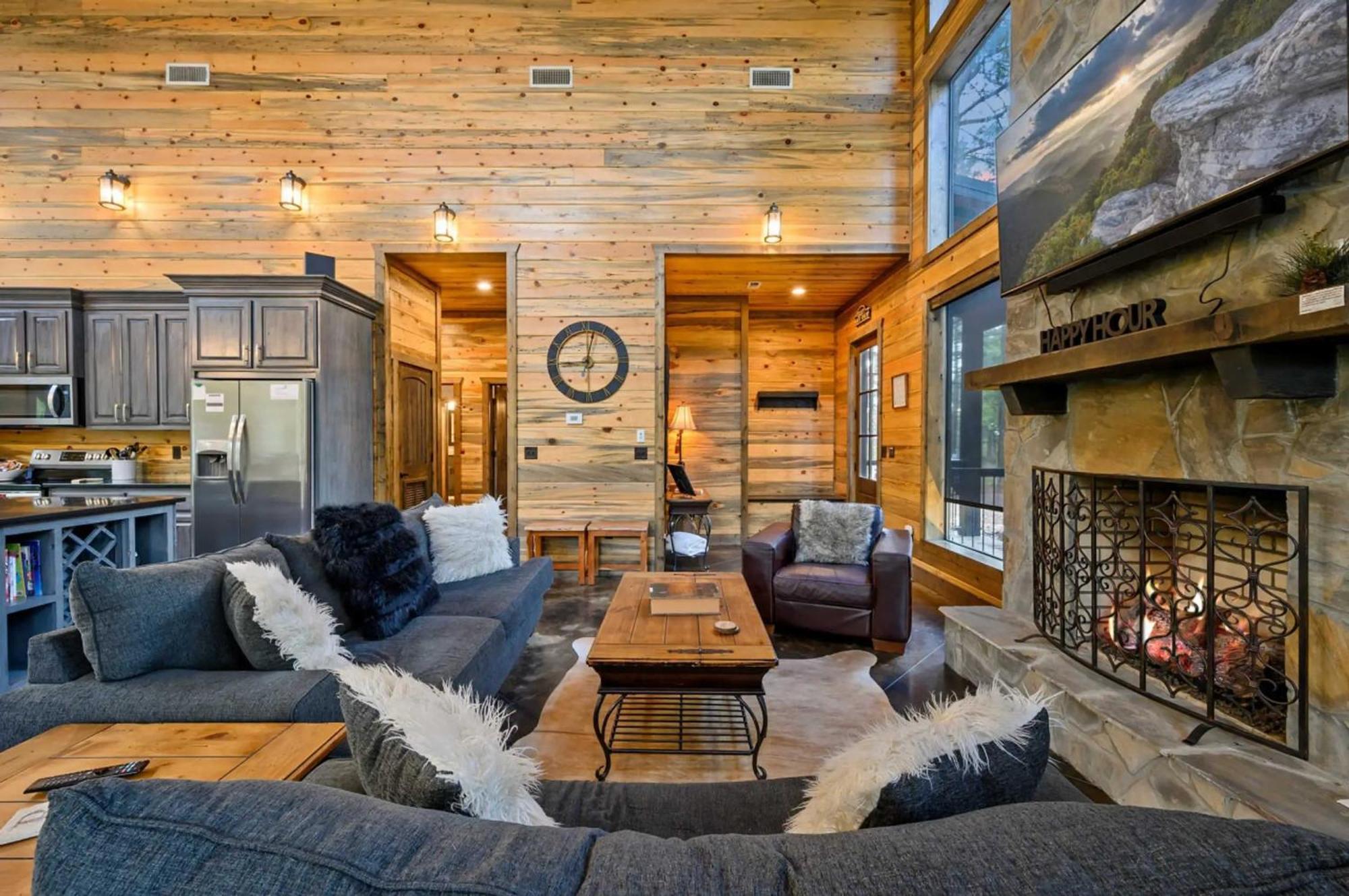 Luxury Cabin In The Woods With Hot Tub And Yard Games! Broken Bow Esterno foto
