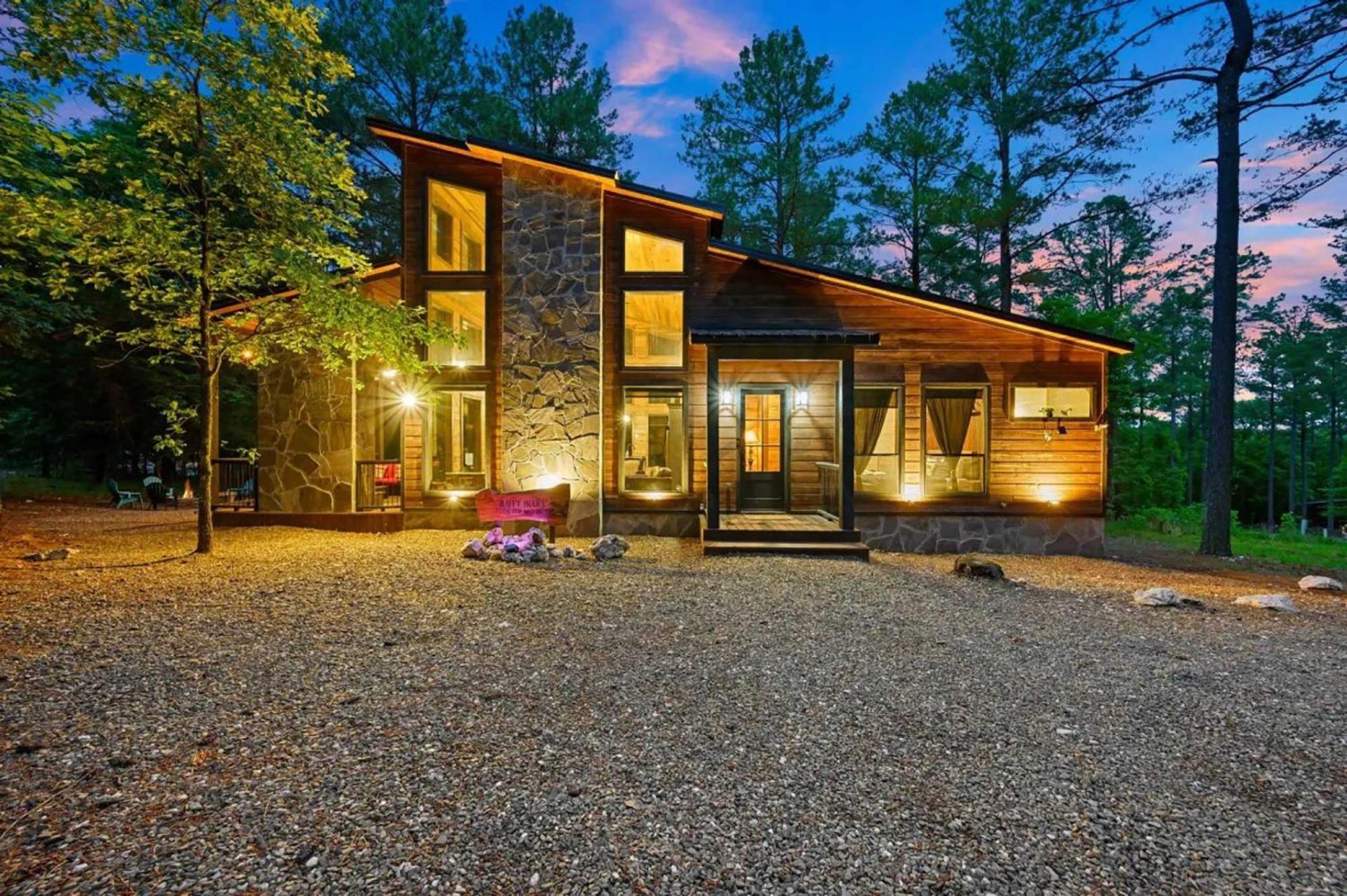 Luxury Cabin In The Woods With Hot Tub And Yard Games! Broken Bow Esterno foto